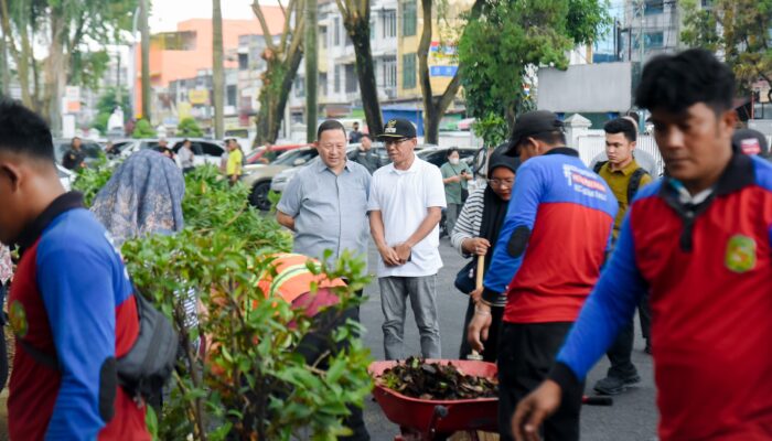 Zakiyuddin Pimpin Aksi Bersih-Bersih Di RSUD Pirngadi Medan