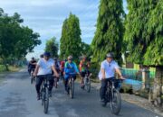 Gowes Ke Pasar Kamu Pantai Labu, Bupati dan Wabup Deliserdang Disambut Ribuan Pengunjung