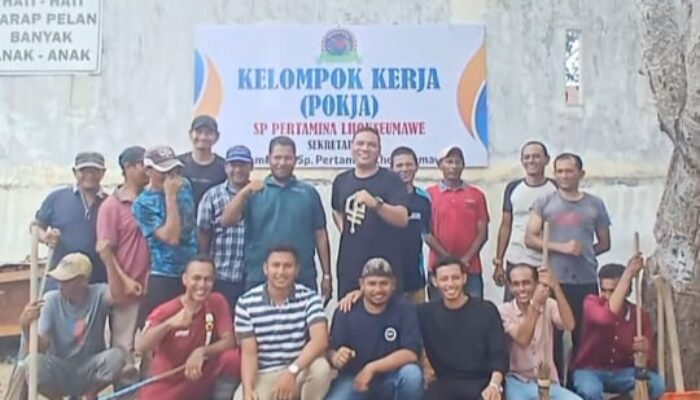 Dukung Program Pemerintah, Pokja Simpang Pertamina Berantas Sampah Tepi Pantai