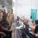 Bupati Abdya Safaruddin, saat kembali melakukan sidak ke RSUTP Abdya. Foto direkam Senin (14/4) lalu.Waspada/Syafrizal