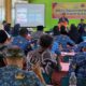 Kepala sekolah dari sejumlah tingkat SMP, SD dan TK se-Kabupaten Aceh Tamiang mengikuti Sosialisasi Program Satuan Pendidikan Aman Bencana yang dilaksanakan Kamis (17/4) d iaula SMP Negeri 1 Karang Baru. (Waspada/Yusri).