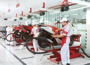 Pahami Peran Penting Oli Rawat Motor