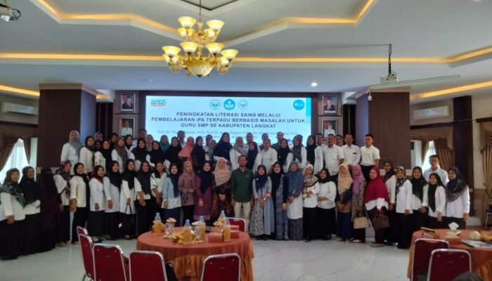 Tingkatkan Literasi Sains Guru IPA, Tim PKM Unimed Gelar Pelatihan Kreatif Di Langkat