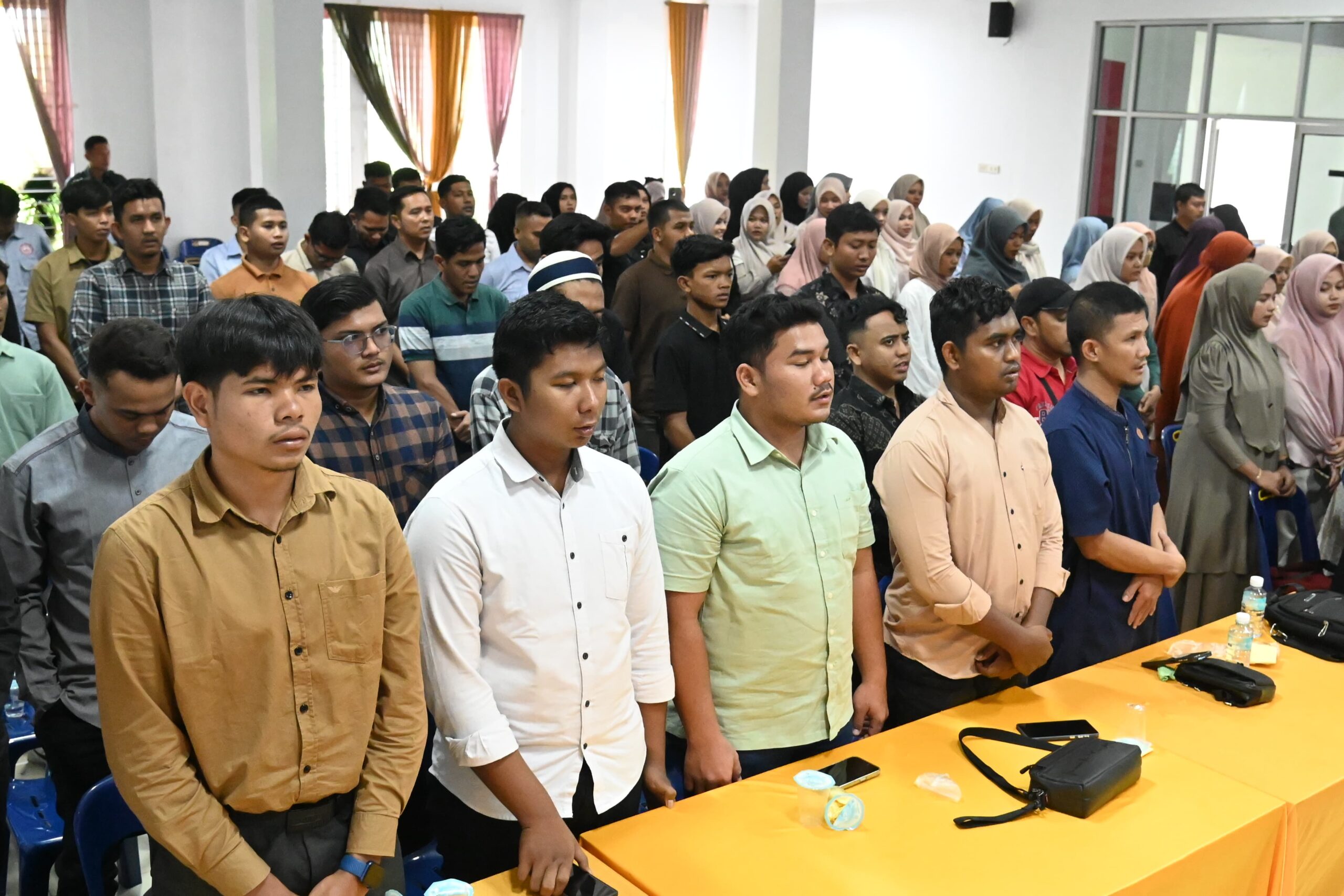 Bupati Syech Muharram Minta Konten Kreator Promosikan Produk Industri Rumahan Aceh Besar
