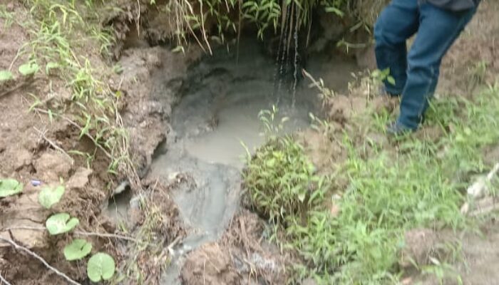 Pabrik Ubi UD MJ Diduga Buang Limbah Ke Sungai