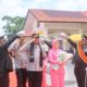 AKBP Yhogi Hadisetiawan SIK, MIK di depan AKBP Muhammad Yusuf, SIK pada rangkaian lepas sambut. (Waspada/Ist)