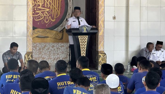 Kakanwil Kemenag Bina Ratusan WBP Rutan Kelas IIb Banda Aceh