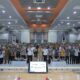 Wali Kota Banda Aceh Illiza Sa'aduddin Djamal membuka konsultasi publik Forum RPJM Tahun 2025-2029 di Aula Balai Kota Banda Aceh, Senin (21/04/25).(Waspada/T.Mansursyah)