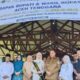 Usai acara, Bupati Salim Fakhry foto bersama. Waspada/Seh Muhammad Amin