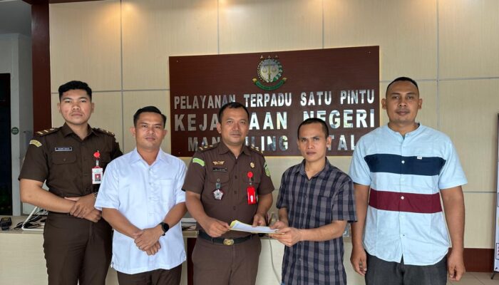 Kejari Madina Hentikan Perkara Secara Restorative Juctice