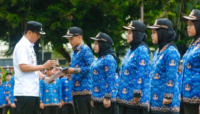 Wali Kota Serahkan SK Pengangkatan 529 CPNS Pemko Medan