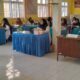 Ira Puspita Sari, S.Pd, M.Pd saat menyampaikan materi pada pelatihan bertema “Pemanfaatan AI Fluency dan Minecraft Education untuk Guru dan Siswa” di ruang guru SMA Negeri 9 Banda Aceh, Rabu (23/04/25).(Waspada/T.Mansursyah)