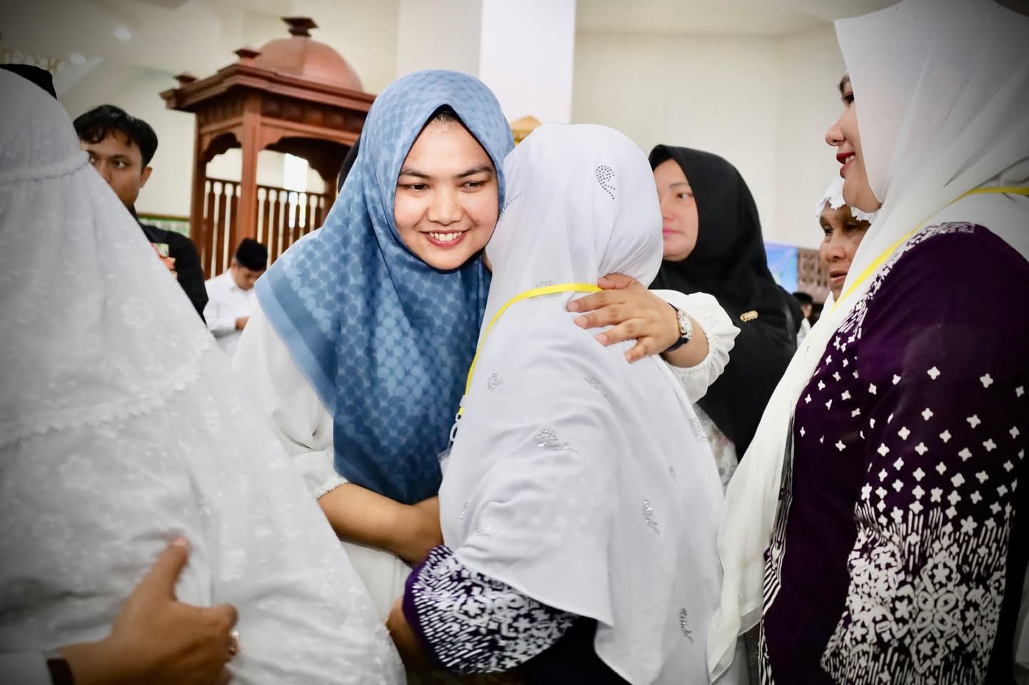 Pemkab Madina Zikir Dan Doa Bersama Calon Haji Pemkab Madina Zikir Dan Doa Bersama Calon Haji