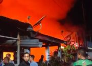 Si Jago Merah Hanguskan Enam Rumah Di Langsa