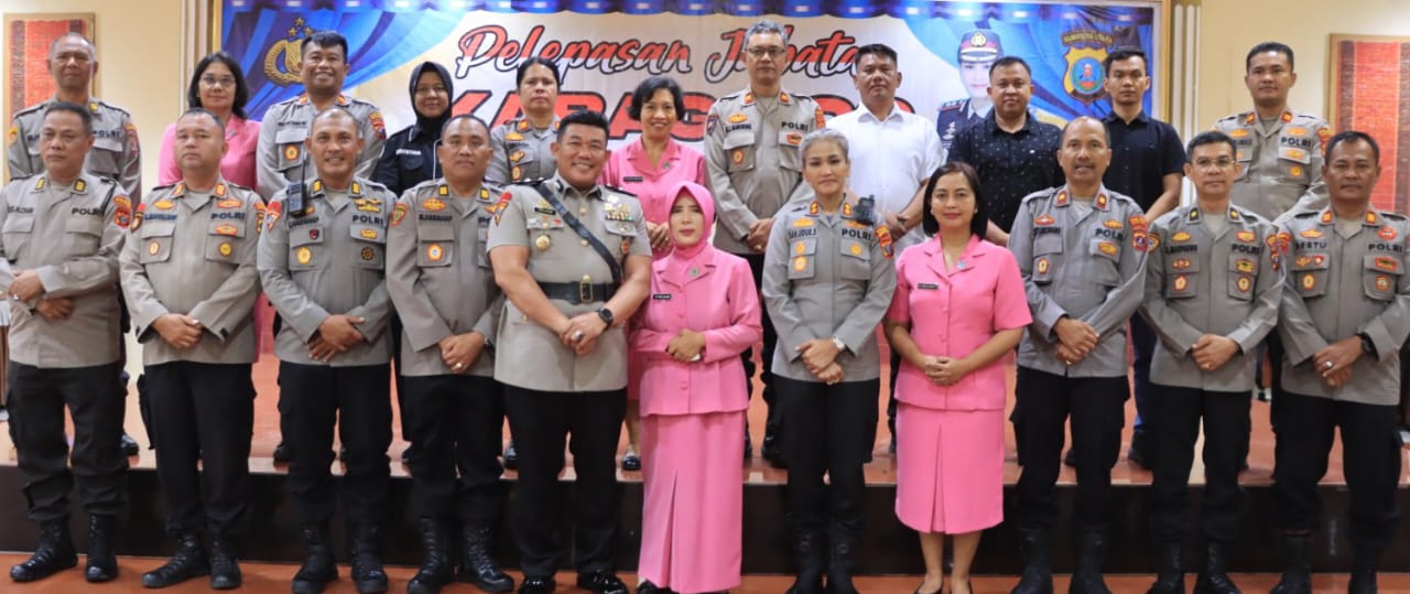 Polres P. Siantar Gelar Penyerahan Jabatan Dan Pelepasan Kabag Logistik