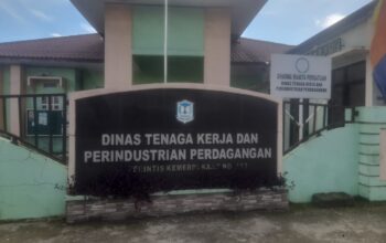 Kantor Disnakerperindag di Jln Perintis Kemerdekaan, Kecamatan Binjai Utara. (Waspada/Raihan)