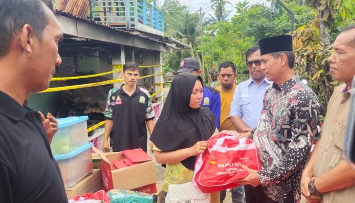 Pemko Langsa Serahkan Bantuan Masa Panik Korban Kebakaran Gp Jawa