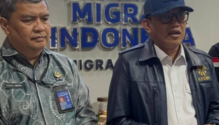 Tinjau Bandara Kualanamu, Menteri P2MI: Terima Kasih Imigrasi Atas Lounge PMI