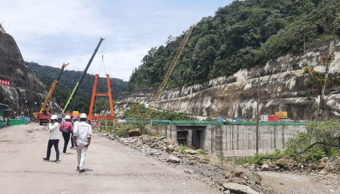 Melihat Lebih Dekat Bendungan PLTA Batangtoru