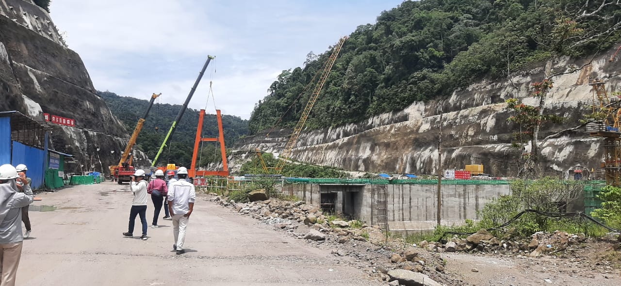 Kondisi pembangunan bendung PLTA Batangtoru di Desa Aek Batang Paya, Kecamatan Sipirok, Tapsel. (Waspada.id/Mohot Lubis)