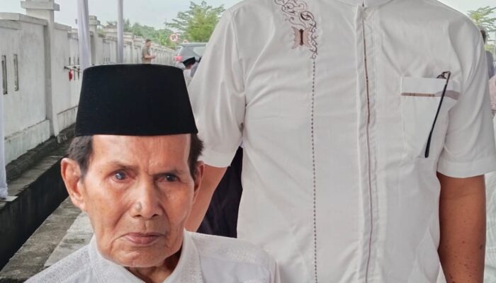 Salam Alifiah Calhaj Tertua Sergai Berhaji Dari Hasil Melaut