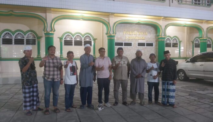 Praktisi Tata Kota Kunjungi Masjid Raya P. Brandan