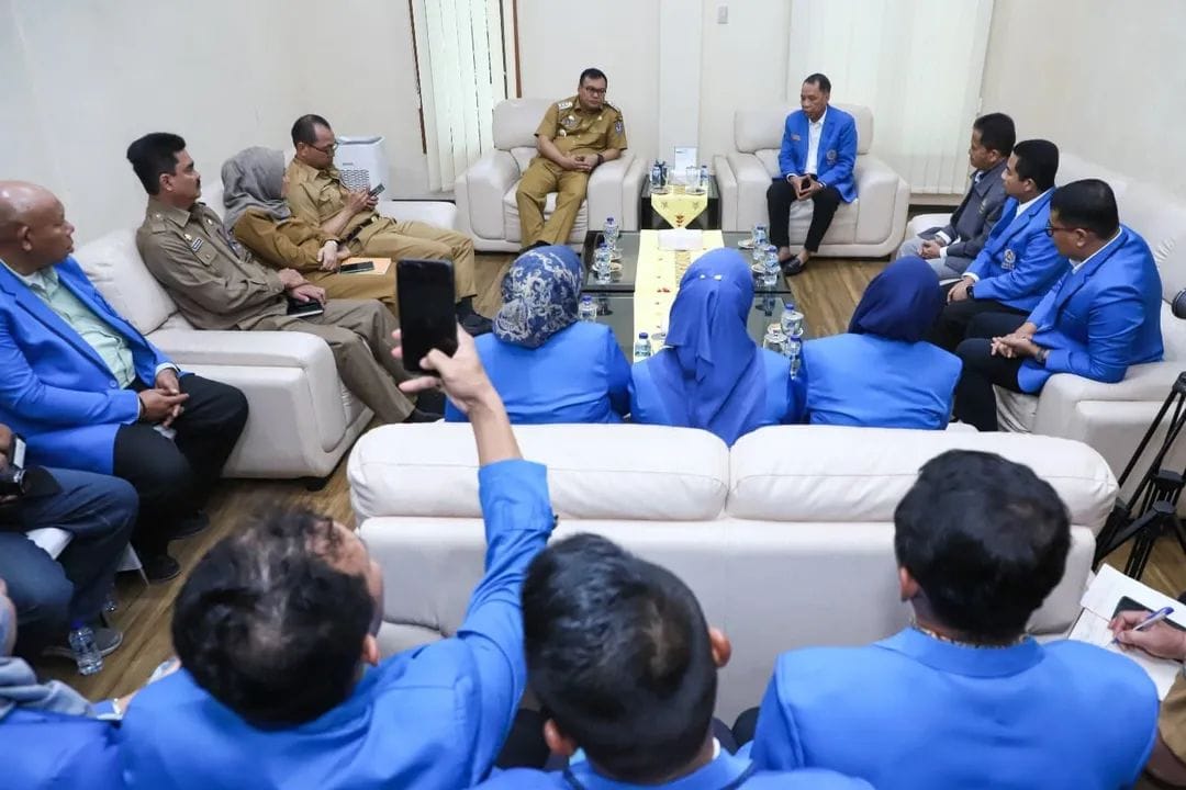 Terima Rektor UMSU, Bupati Deliserdang Siap Dukung Muktamar Muhammadiyah