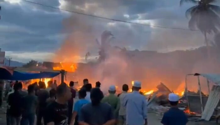 Pasar Lamno Terbakar, 23 Kedai Hangus