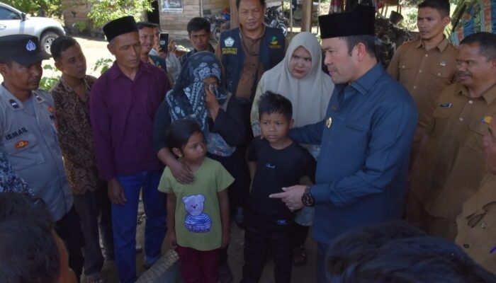 Bupati Aceh Tengah Bantu Anak Putus Sekolah