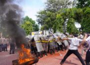 Polres Langkat Gelar Peragaan Dalmas Jelang May Day 2025