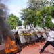 Polres Langkat Gelar Peragaan Dalmas Jelang May Day 2025