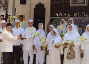 Kepala KUA Medan Denai Dukung Kanwil Kemenagsu Tanam Pohon Matoa