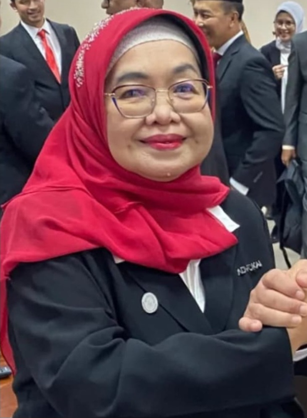 Ketua LSM Penjara DPD Sumatera Utara Hj Tri Atnuari SH, MHum. Waspada/ist
