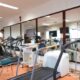 Ruangan rehabilitasi jantung di RS Adam Malik yang dilengkapi dengan sejumlah alat latihan fisik, seperti treadmill dan sepeda statis yang langsung terhubung pada mesin EKG (elektrokardiogram) untuk memantau detak dan ritme jantung. Waspada/ist
