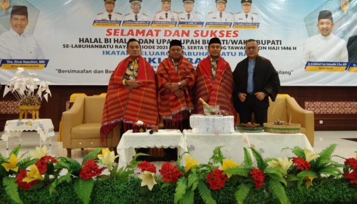 Upah-UpahTiga Bupati dan Wabup, IKLAB Raya Prakarsai Berdirinya SMA Unggulan di Labuhan Batu Raya