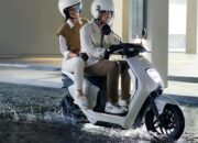 Honda Bagikan Cara Mencegah Aquaplaing