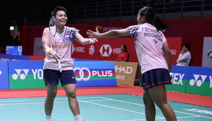 Apriyani/Febi Langsung Buat Kejutan