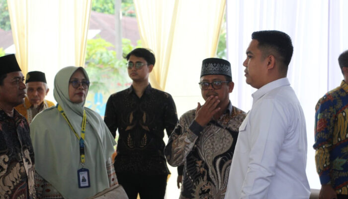 Wamen P2MI Kunjungi SMAMDA Medan, Tekankan Pentingnya Adab dan Keterampilan