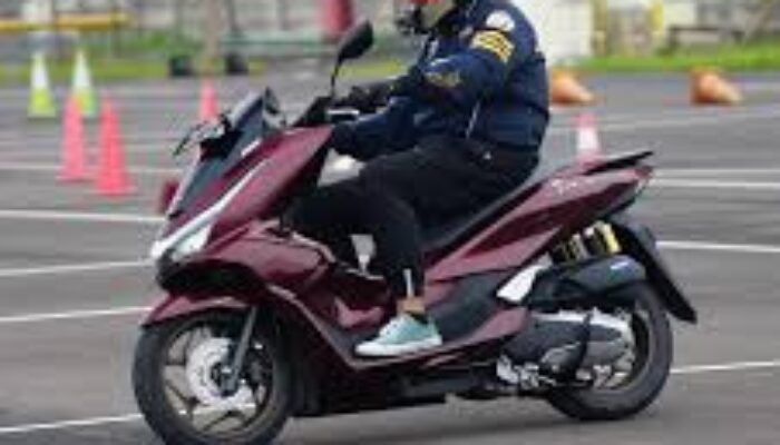 Tips Berkendara Aman Musim Kemarau