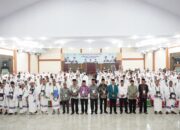 Calhaj Kloter 13 Embarkasi Medan Gunakan Kain Ikhram Menuju Tanah Suci