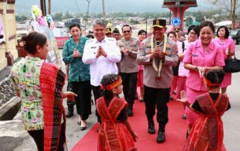 Kapolda Dan Ketua Bhayangkari Sumut Berkunjung Ke Taput