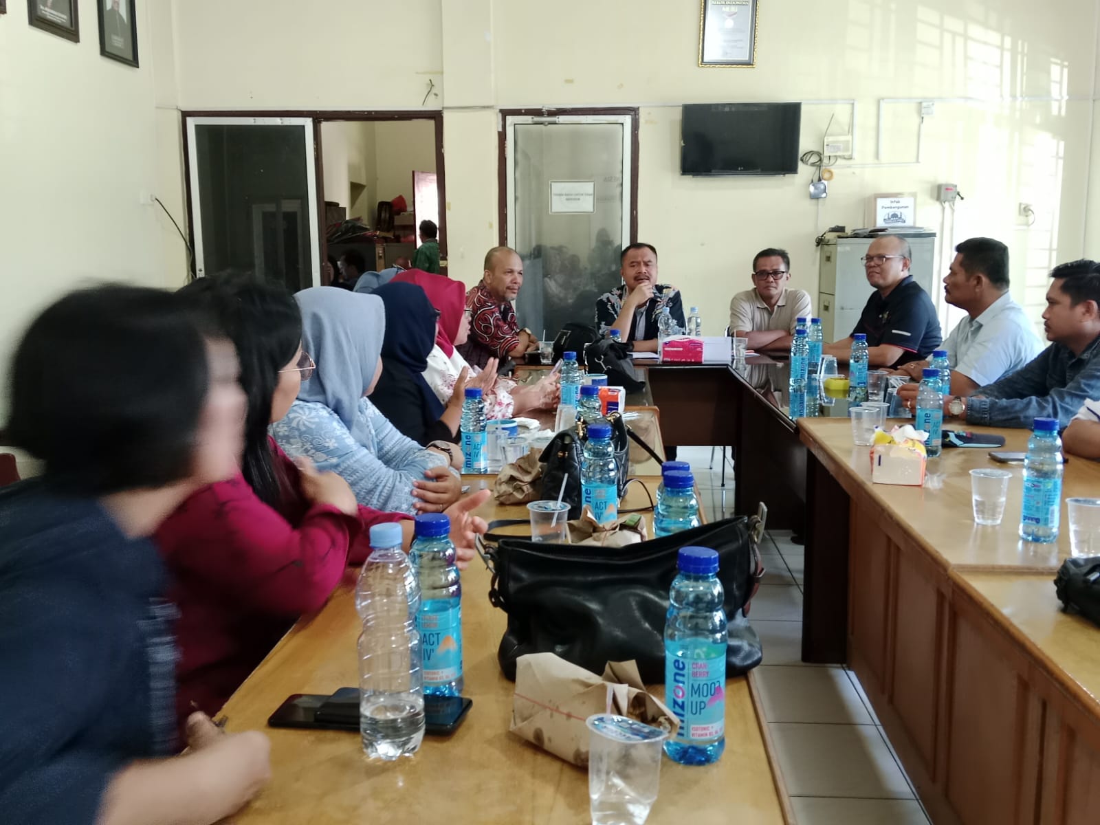 Rapat perdana kegiatan Family Gathering. (Waspada/ist)