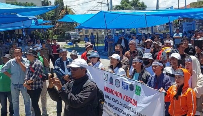 Peringati May Day, Ratusan Buruh Di Toba Sampaikan 5 Tuntutan