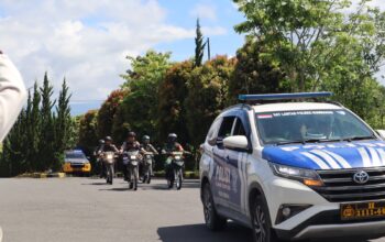 PERSONEL Polres Humbahas dan tim gabungan melakukan patroli skala besar di Wilkum Polres Humbahas. Waspada/Ist