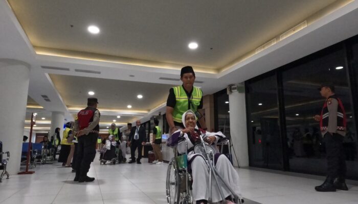 Kloter 1 Jemaah Haji Embarkasi Batam Bertolak Ke Tanah Suci
