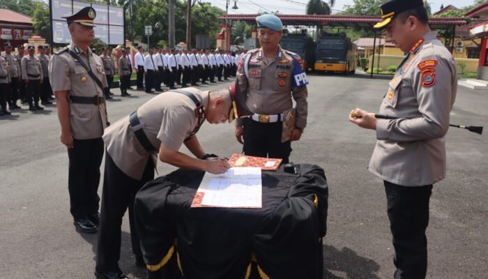 Kapolresta Deliserdang Pimpin Sertijab Kasat Intelkam, Binmas, Kabag Ren Dan Kapolsek Galang