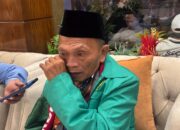 Petani Lansia Rela Jual Sapi Demi Naik Haji Bersama Istri