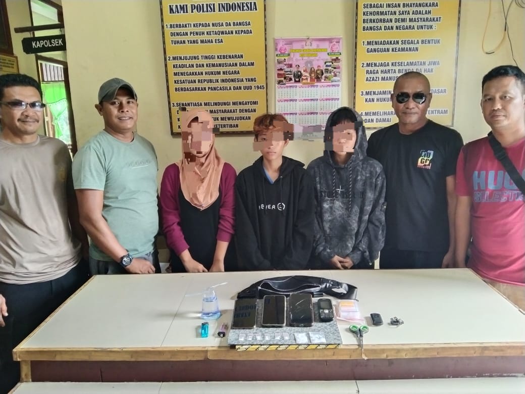 Bupati Agara Apresiasi Kinerja Kapolsek Semadam Beserta Jajaran Bupati Agara Apresiasi Kinerja Kapolsek Semadam Beserta Jajaran