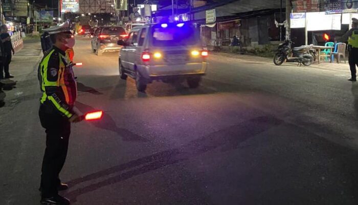 Jamin Kenyamanan Di Malam Hari, Polres P.Siantar KRYD Hingga Subuh Jamin Kenyamanan Di Malam Hari, Polres P.Siantar KRYD Hingga Subuh