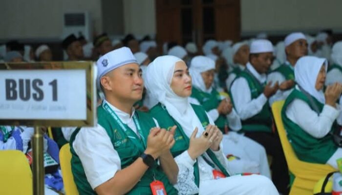 Pemkab Labura Berangkatkan 197 Calhaj Pemkab Labura Berangkatkan 197 Calhaj